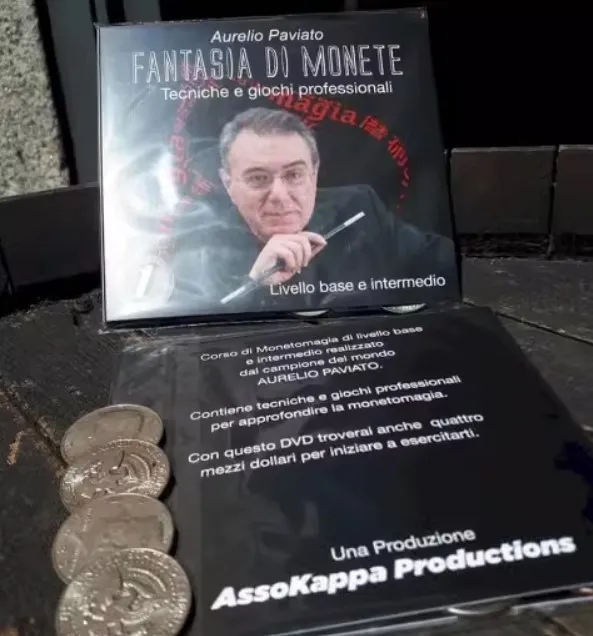 Fantasie di Monete by Aurelio Paviato